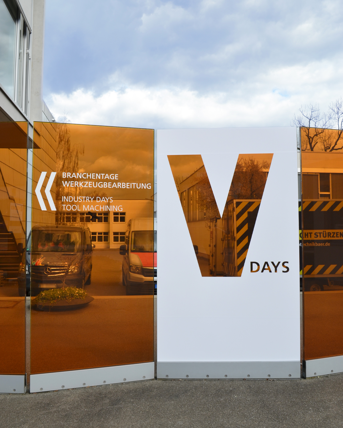 vdays-v VDays V